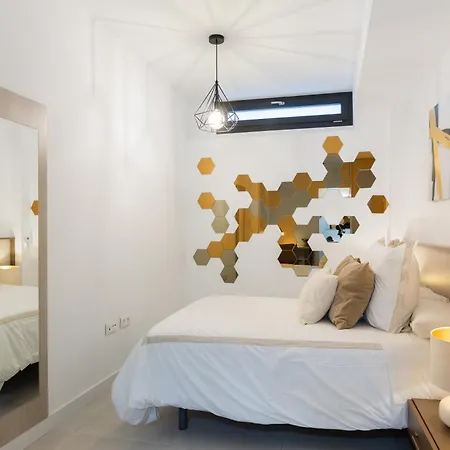 La Goleta: Nice Apartment In The Central District Malaga Exterior photo